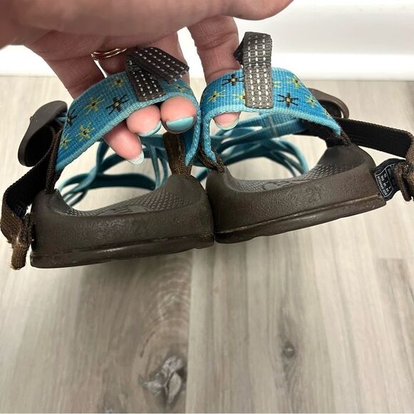 Chaco Sandals Girls 2 Z/1 Blue Double Strap Outdoor - Picture 5 of 7